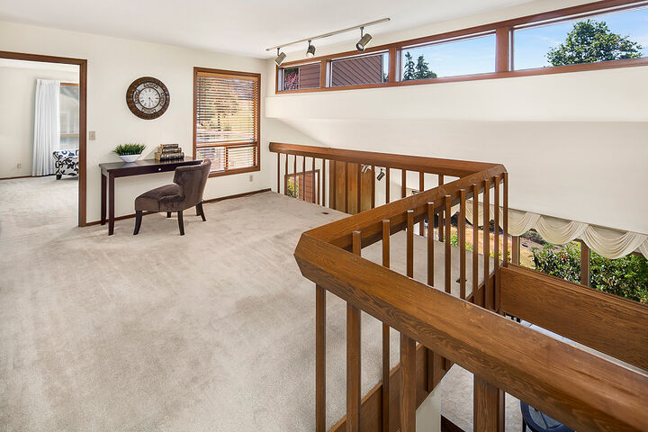 Property Photo: Master suite 20719 NE 142nd Street  WA 98077 