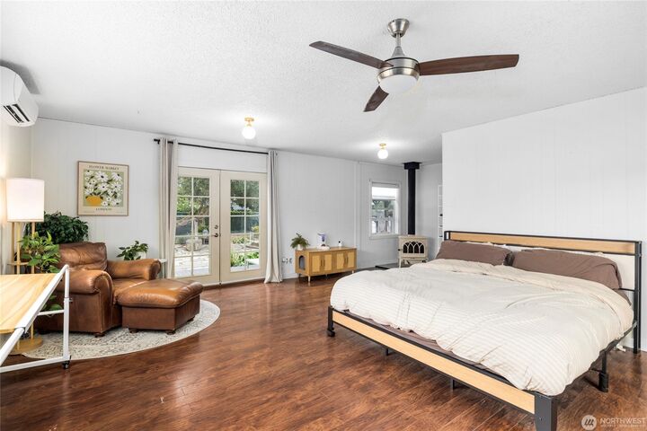 Property Photo:  1612  Cleveland Avenue  WA 98273 