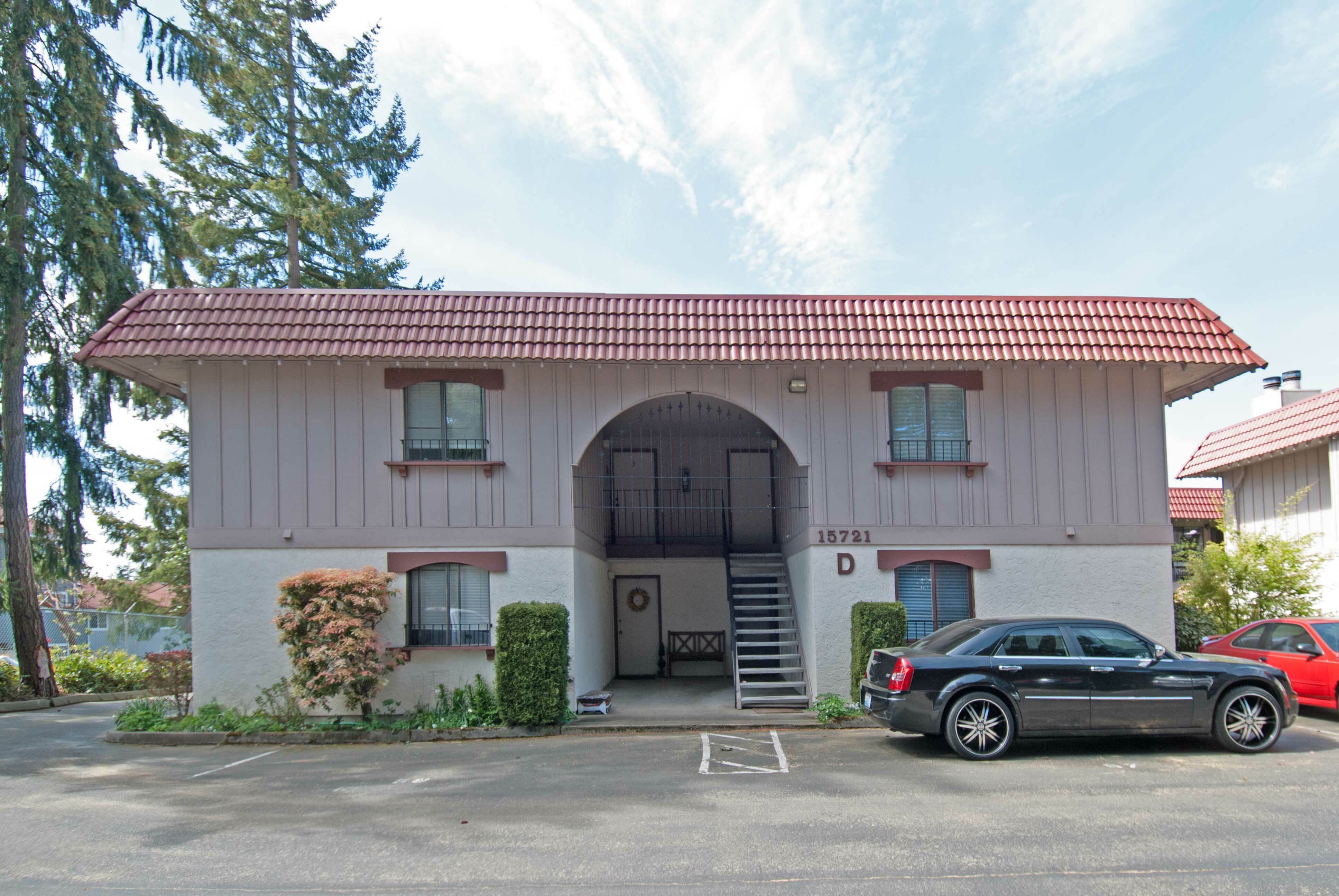 Property Photo:  15705 NE 18th St D-2  WA 98008 