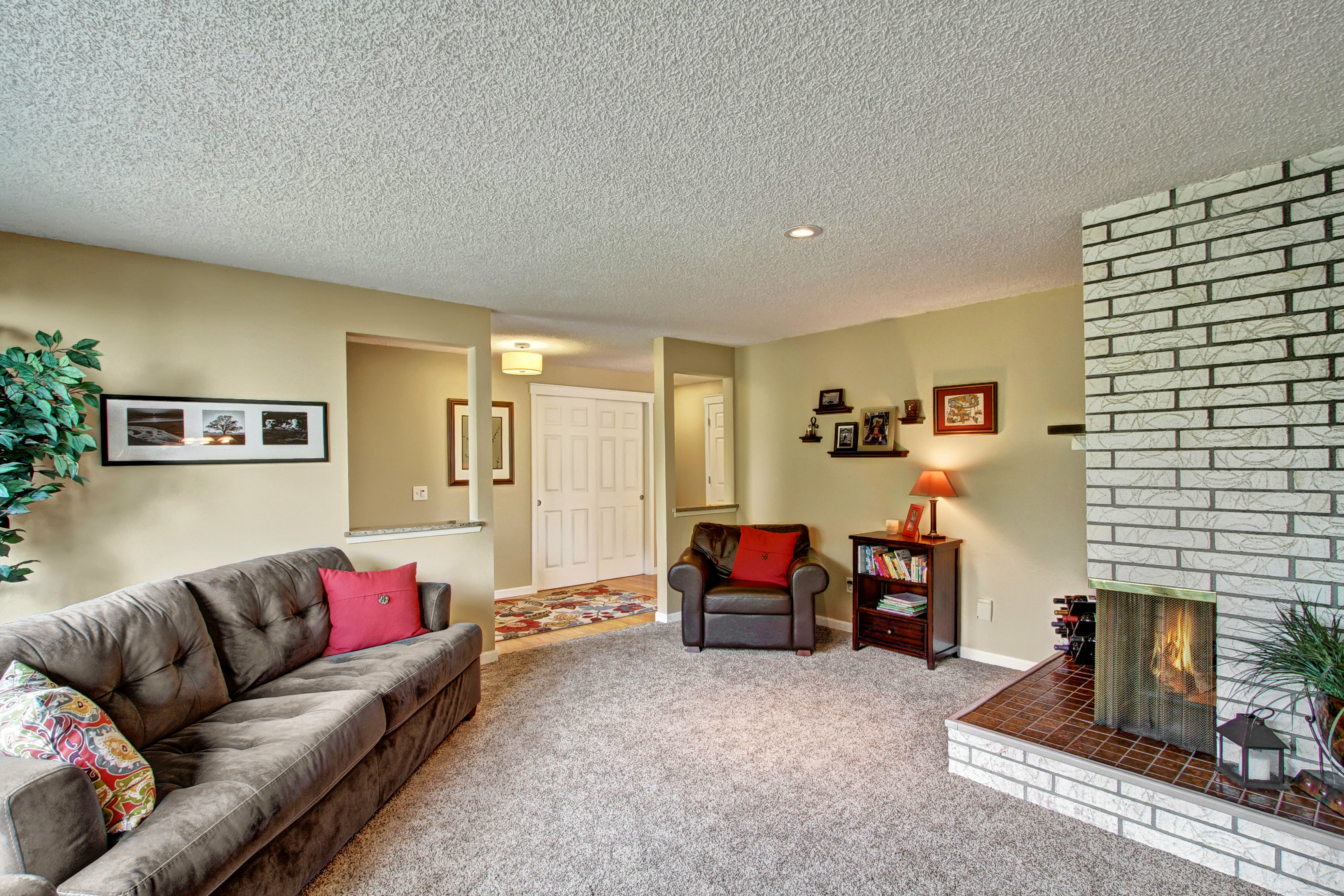 Property Photo: Living room 8220 229th St SW  WA 98026 
