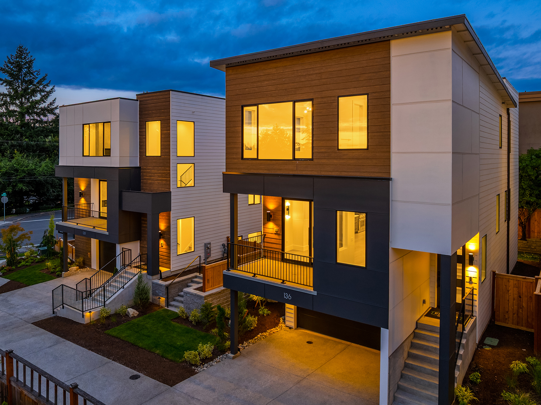 Property Photo: 136 8th Court WA 98033