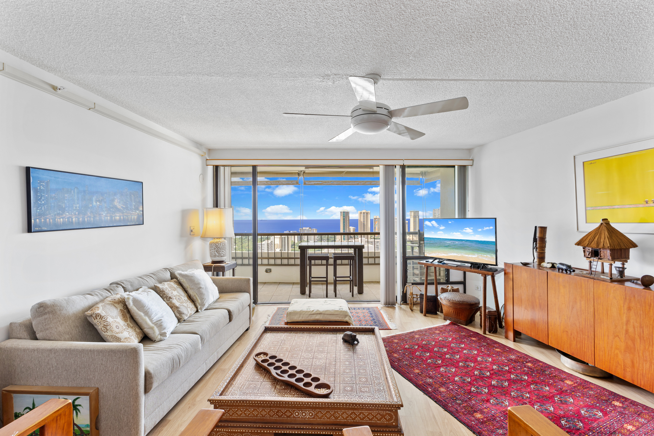 Property Photo:  2333 Kapiolani Boulevard 3314  HI 96826 