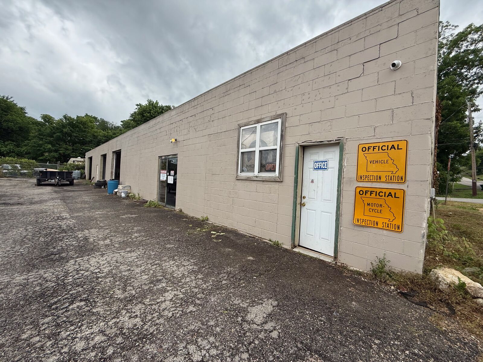 Property Photo:  103 Vine Street  MO 65791 