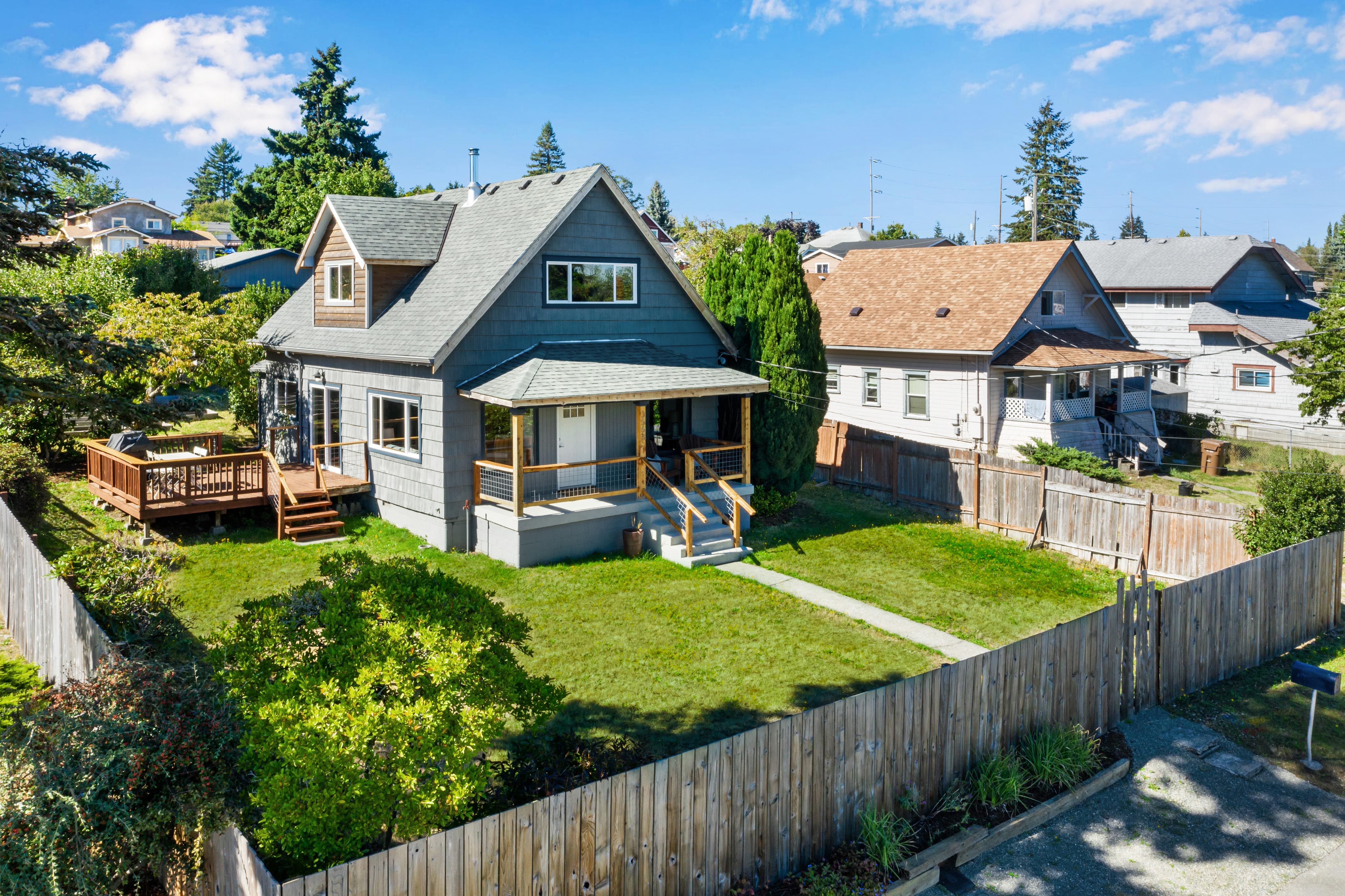 Property Photo:  3568 E N St  WA 98404 