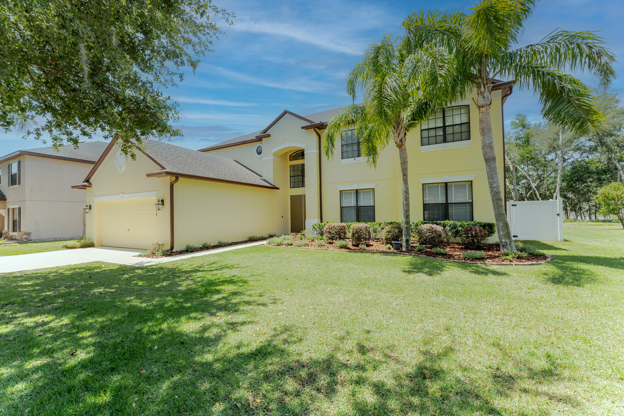 Property Photo: 1778 Waterside Oaks Drive FL 32763