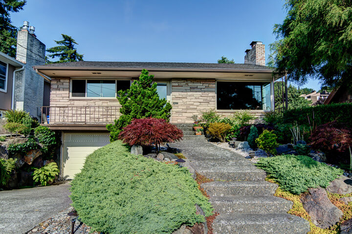 3243 24th Ave W  Seattle WA 98199 photo