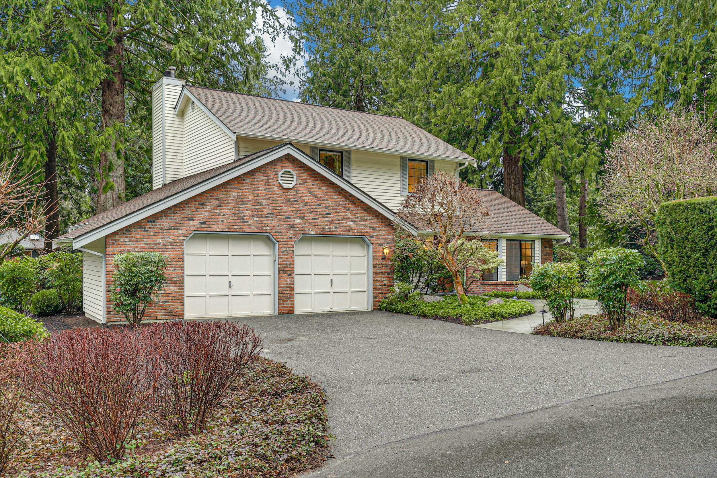 741 218th Place NE  Sammamish WA 98074 photo