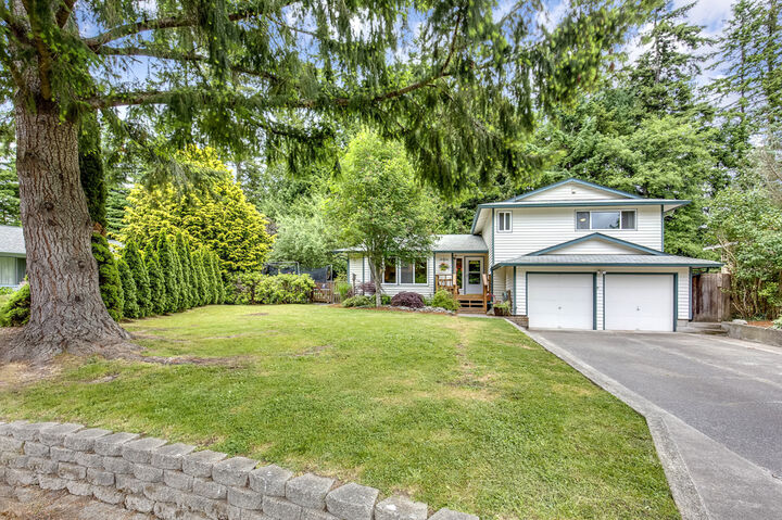 Property Photo: Gallery 19752 23rd Ave NE WA 98370
