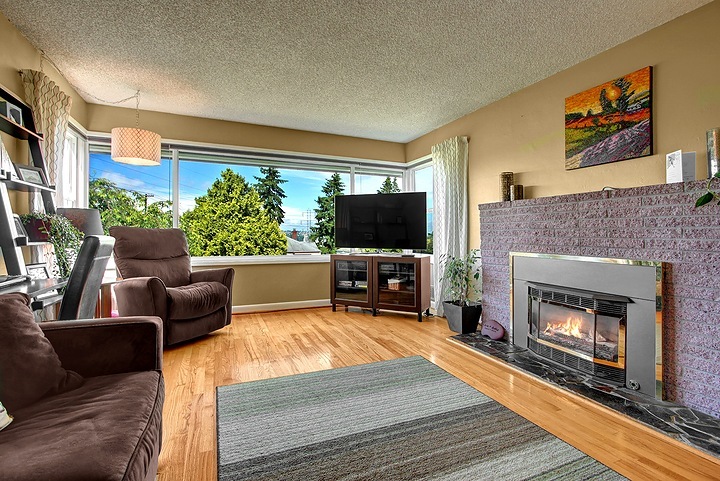 Property Photo: Living room again 4508 12th Ave S  WA 98108 