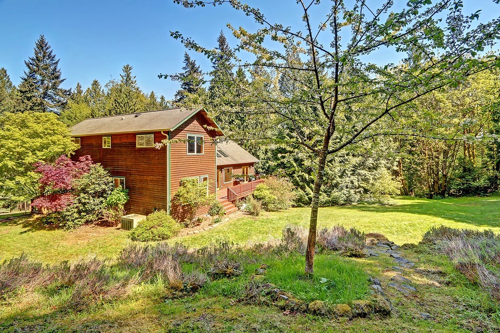 Property Photo: Springridge 7818 Springridge Rd NE  WA 98110 