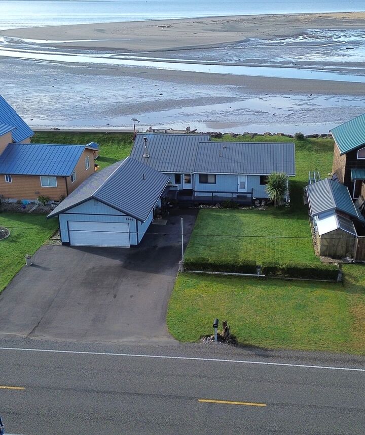 Property Photo:  2991  Kindred Avenue  WA 98590 