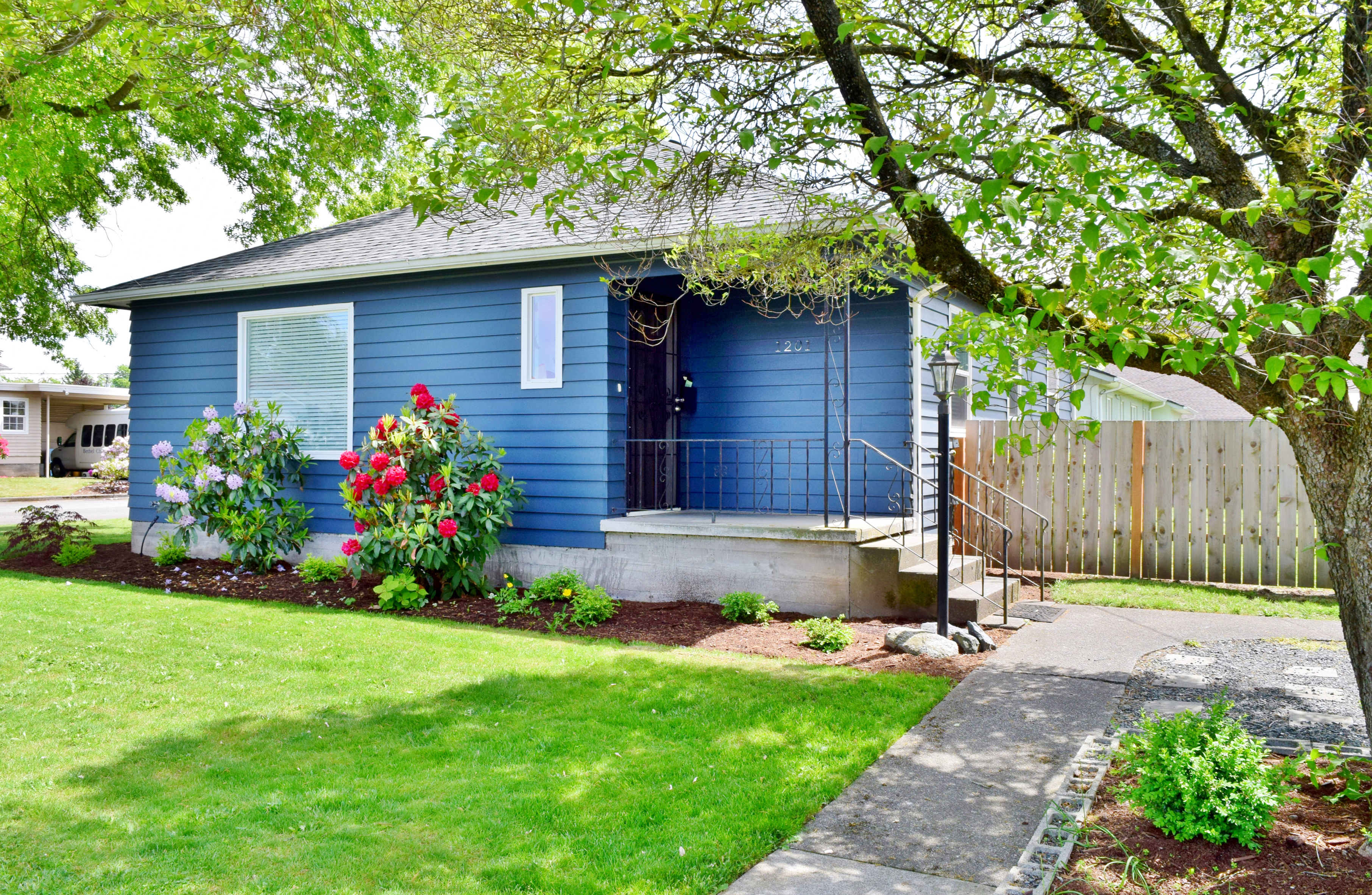 Property Photo: Exterior 1201 Liberty St WA 98264