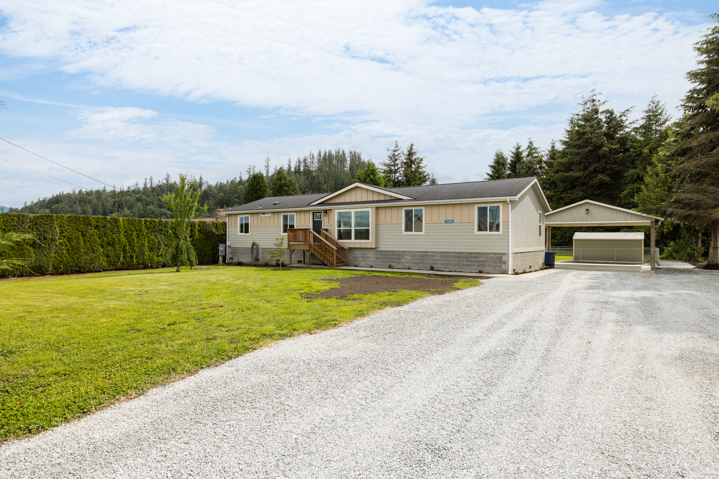 Property Photo: 10485 Gardner Rd 10485 Gardner Road  WA 98233 