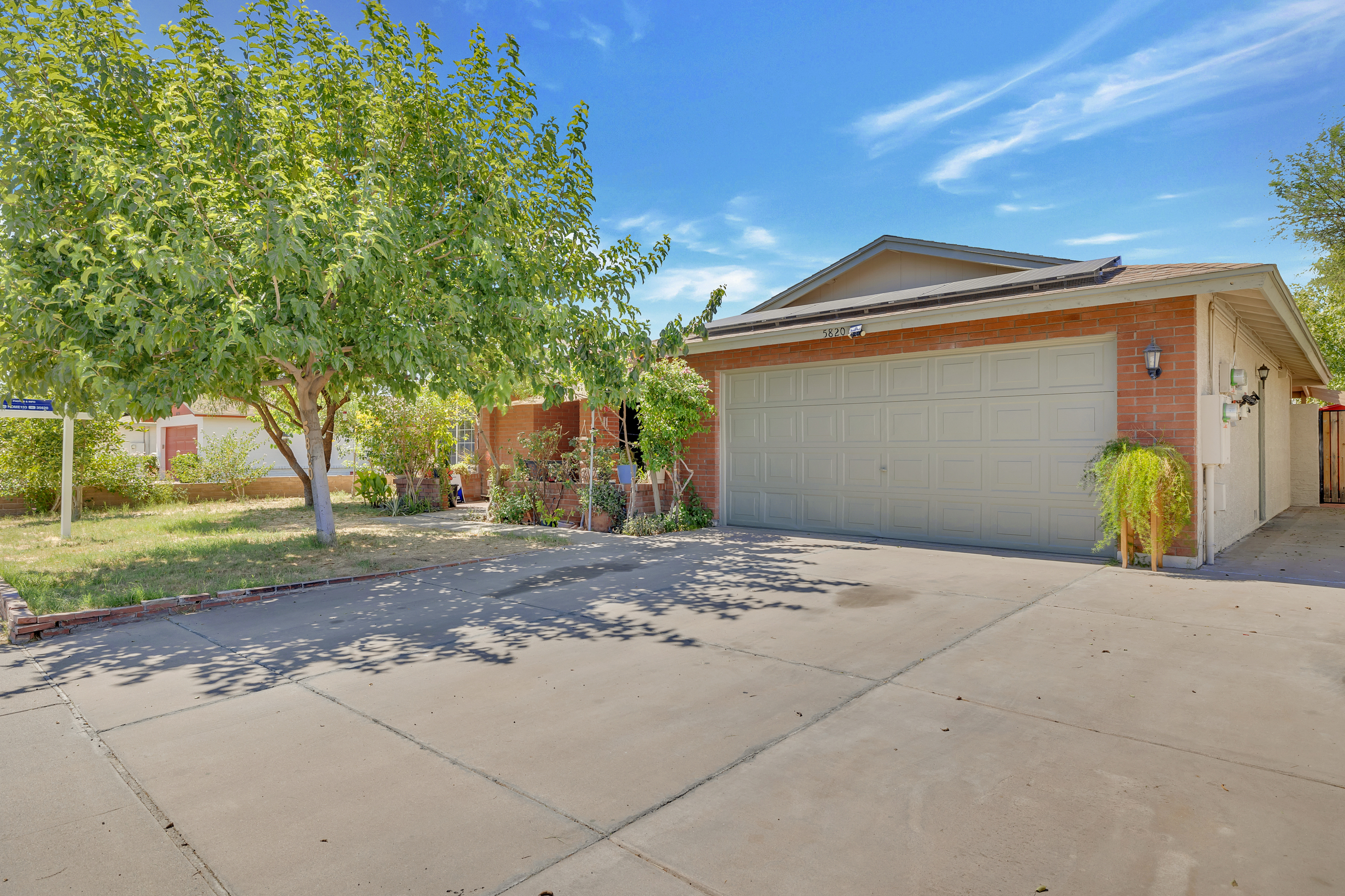 Property Photo:  5820 W Desert Cove Avenue  AZ 85304 