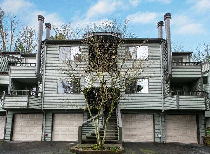 11632 NE 70th Place A  Kirkland WA 98033 photo