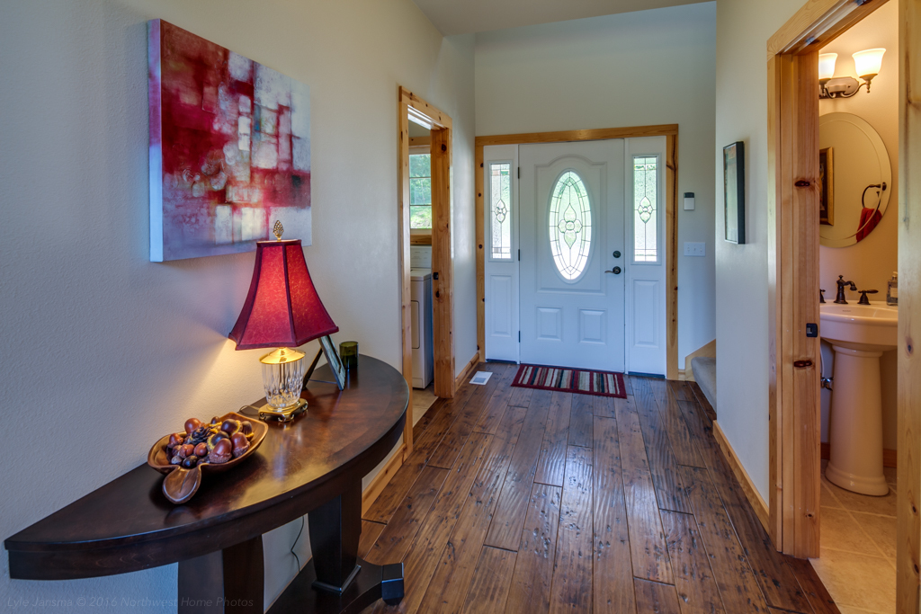 Property Photo: As you enter the home, you feel quaint lodge-like features and finishes. 238 Appaloosa Lane  WA 98229 