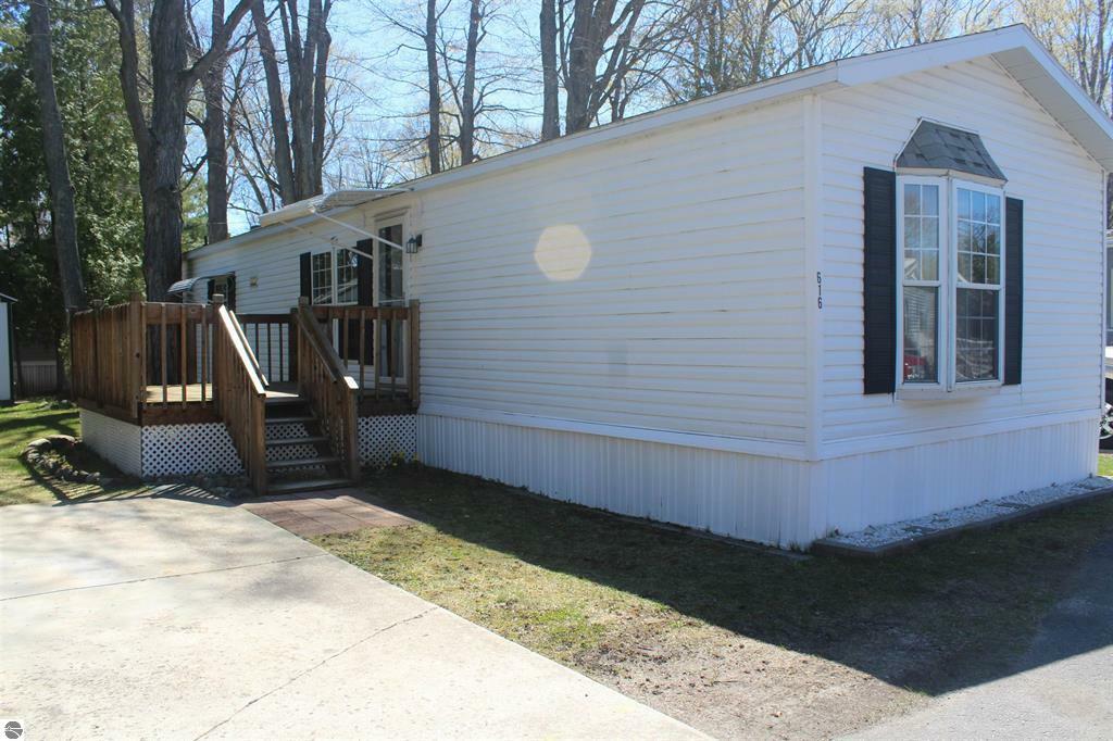 Property Photo: 616 Driftwood MI 49629