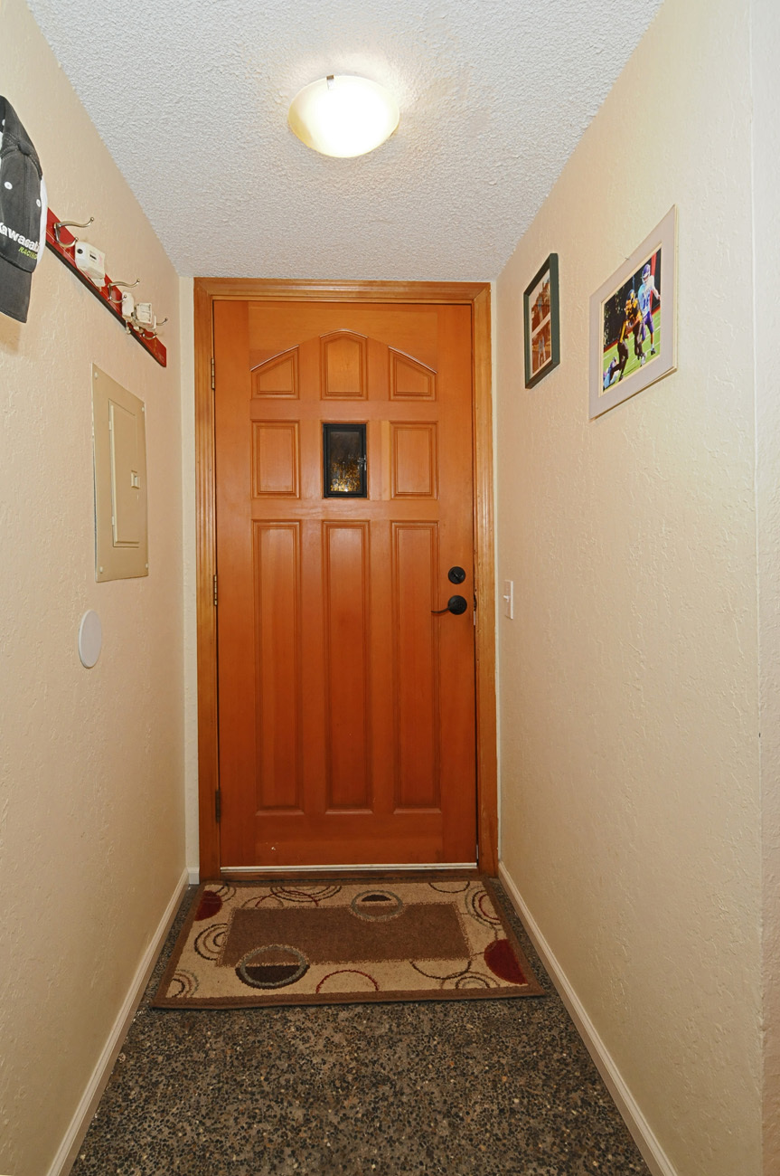 Property Photo: Entry 6116 NE 193rd  WA 98028 