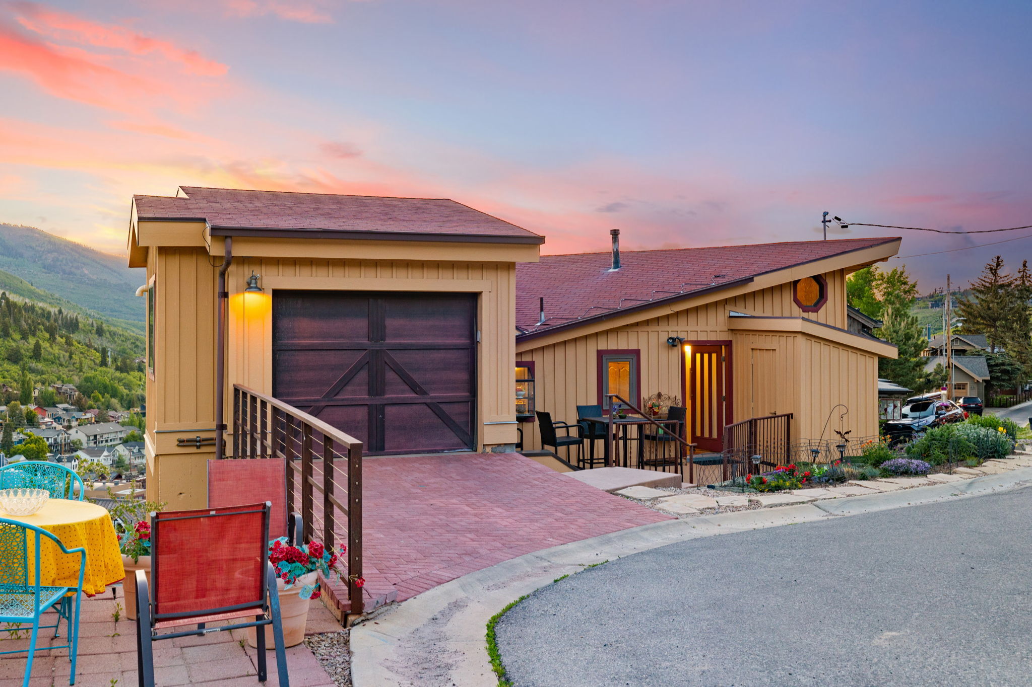 Property Photo: 235 McHenry Ave UT 84060
