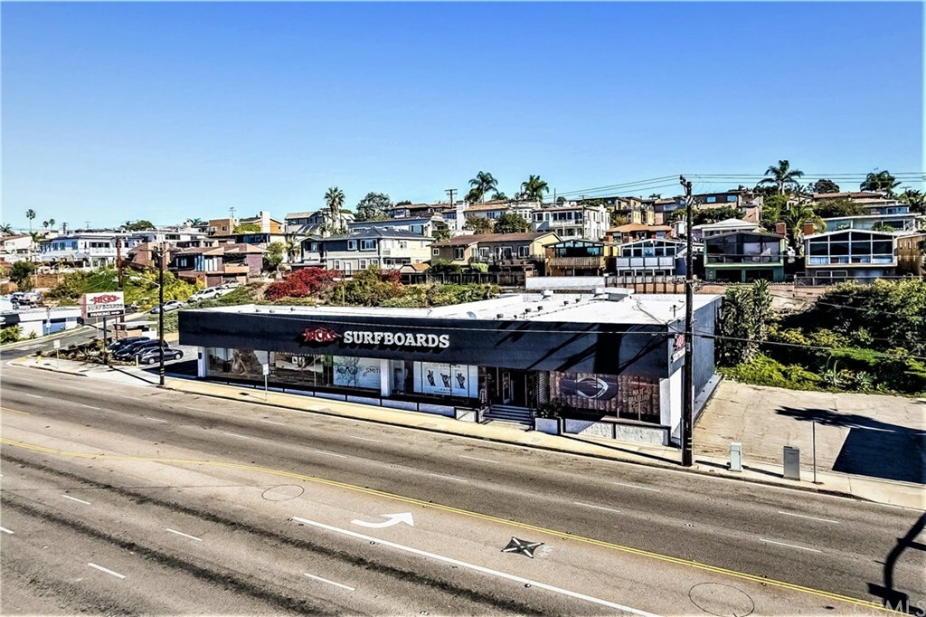 Commercial- 12334 Redondo Beach Drive  Redondo Beach CA 95630 photo