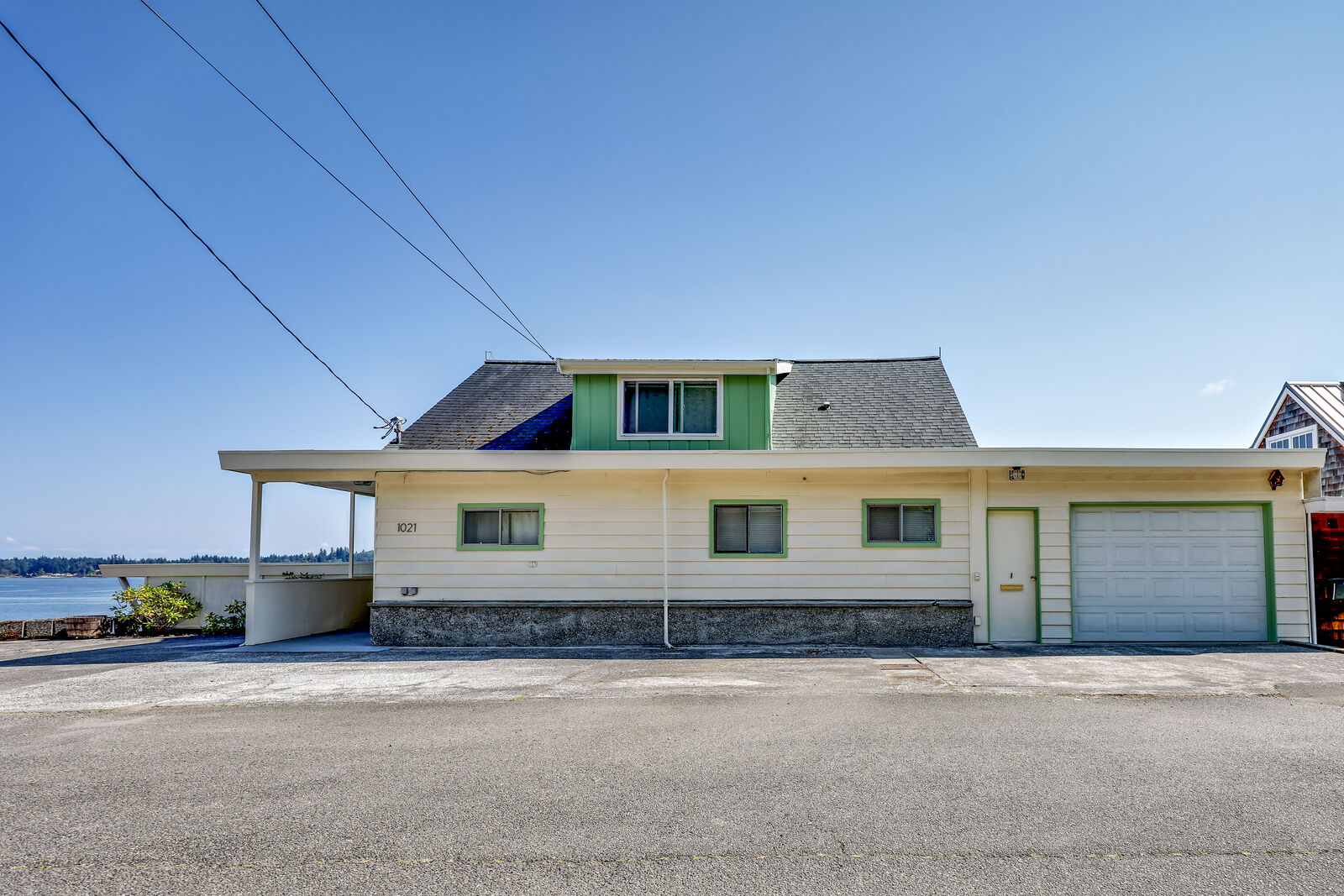 Property Photo:  1021  Shore Drive  WA 98310 
