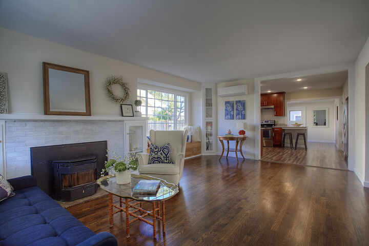 Property Photo: 706 S 48th St WA 98408