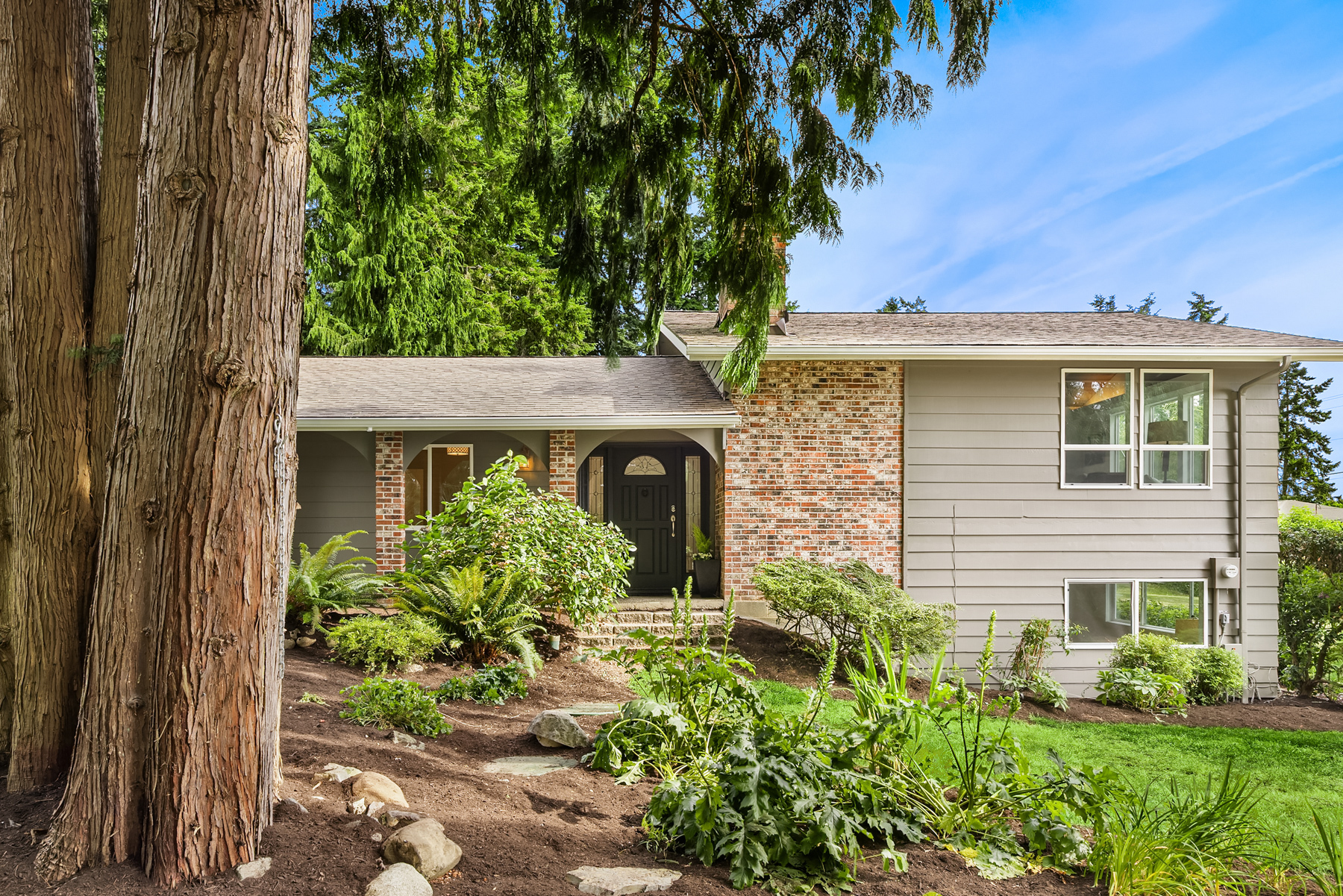 Property Photo: 10376 NE Winthers Road WA 98110