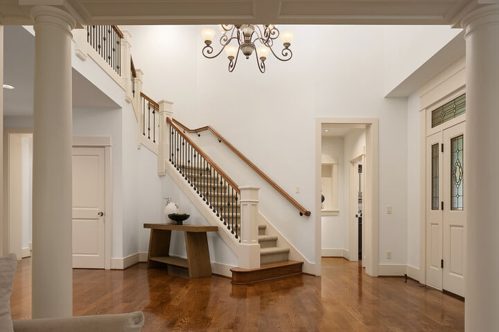 Property Photo:  10605 SE 30th Street  WA 98004 