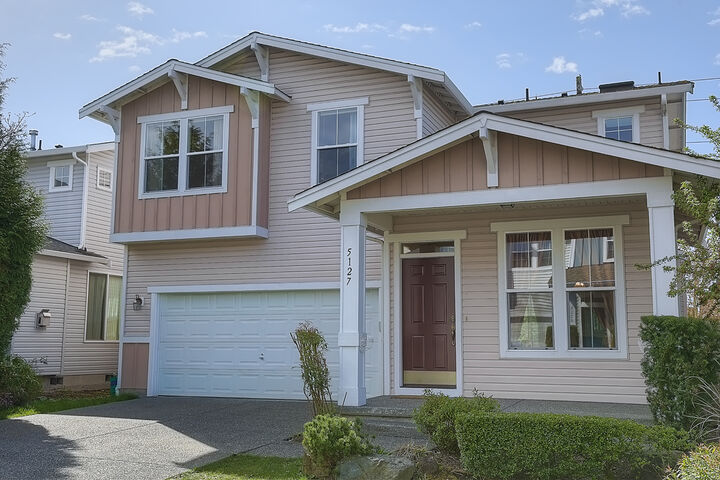 5127 NE 4th Place  Renton WA 98059 photo