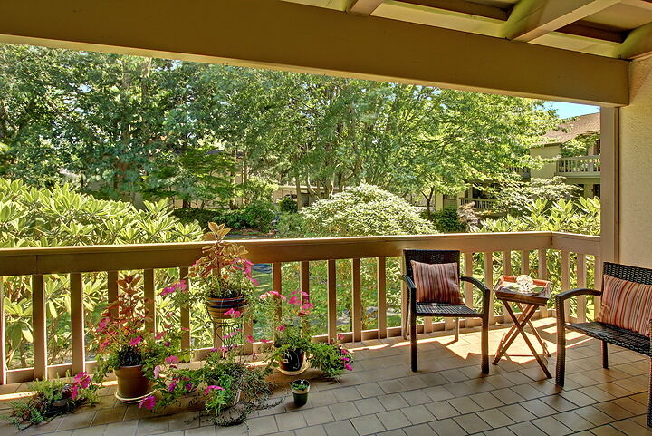 Property Photo: 1520 NE 140th St C3 WA 98125