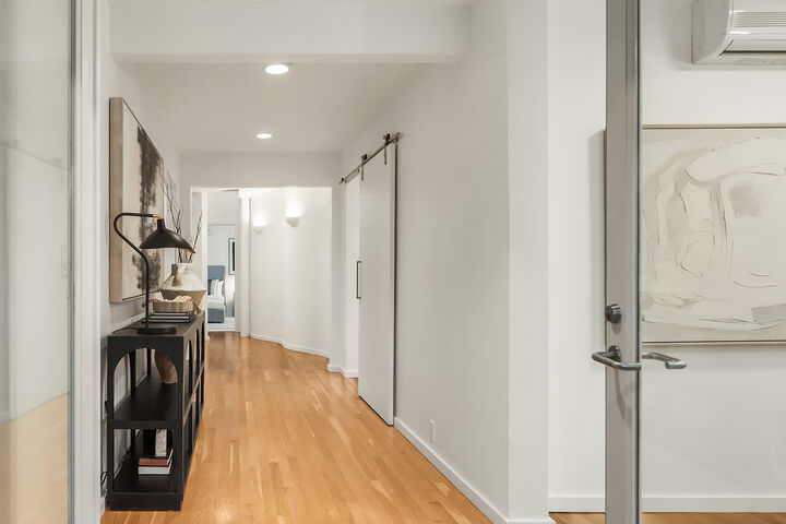 Property Photo:  1023  14th Place W  WA 98033 