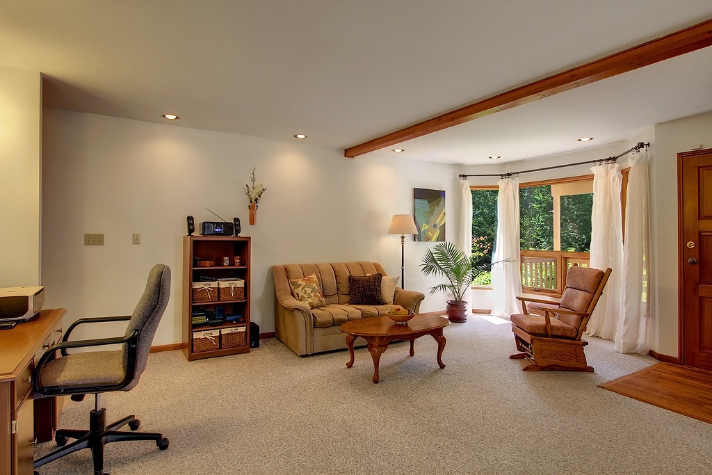 Property Photo: Foyer/living room 6017 115th St NW  WA 98271 