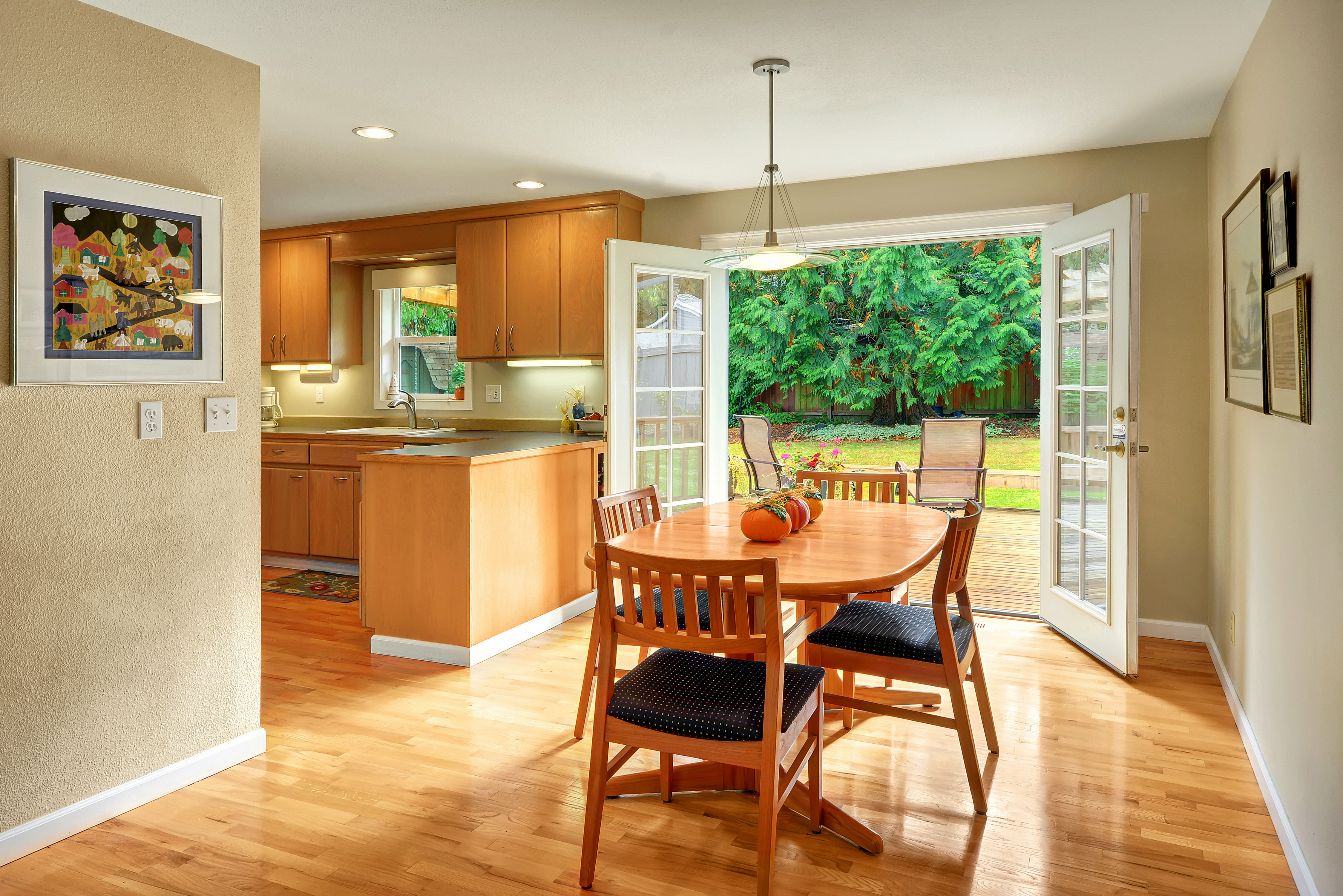 Property Photo: Dining room 2305 N 188th St  WA 98133 