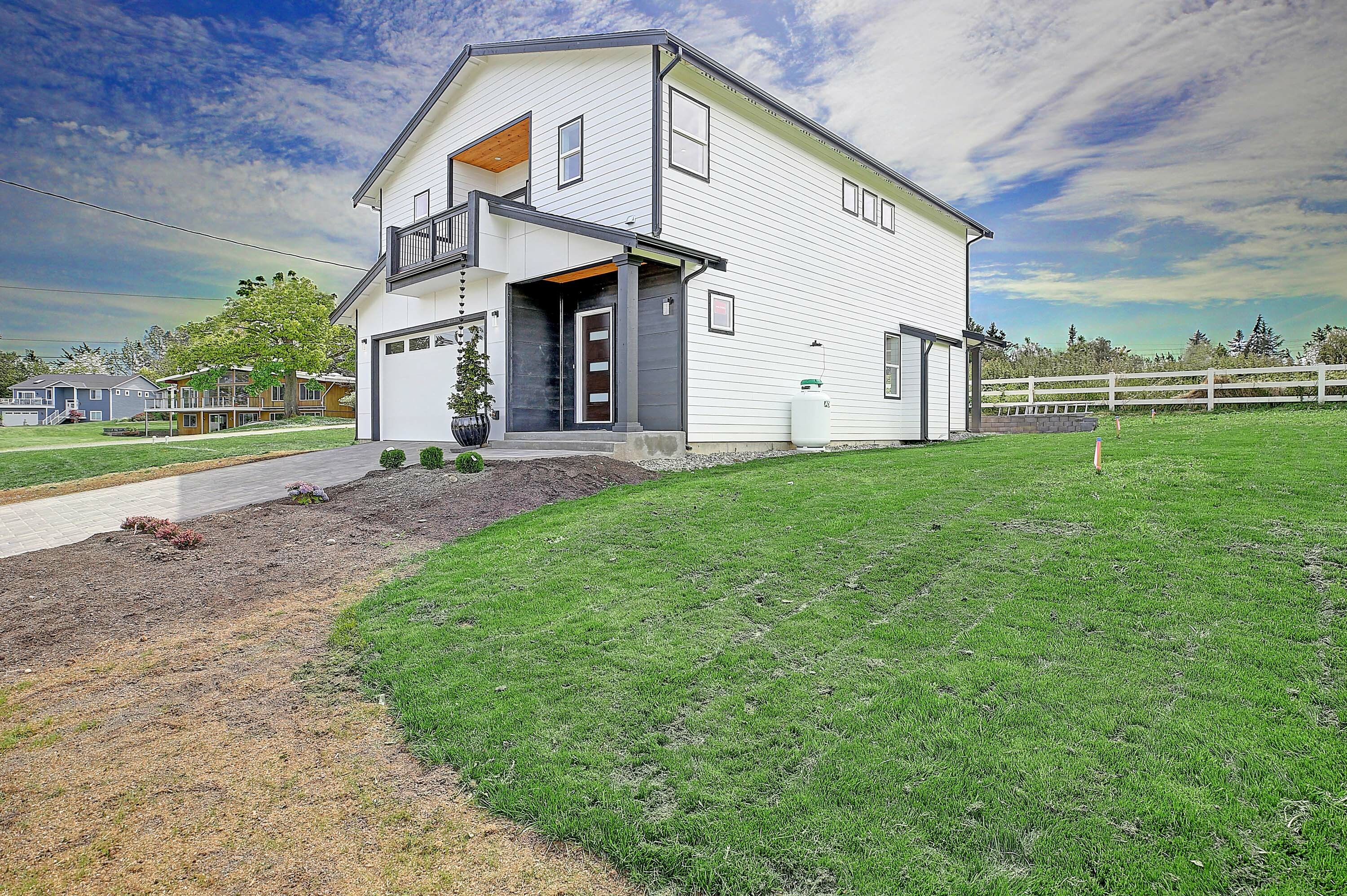 1458  Larkspur Lane  Camano Island WA 98282 photo