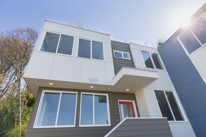 3818 22nd Ave SW  Seattle WA 98106 photo