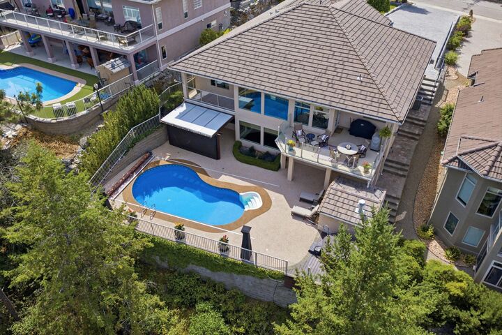 Property Photo: 2109 Capistrano Drive BC V1V 2N1
