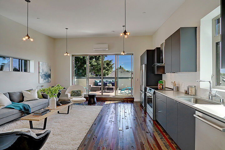 Property Photo: 1713 NW 61st St WA 98107