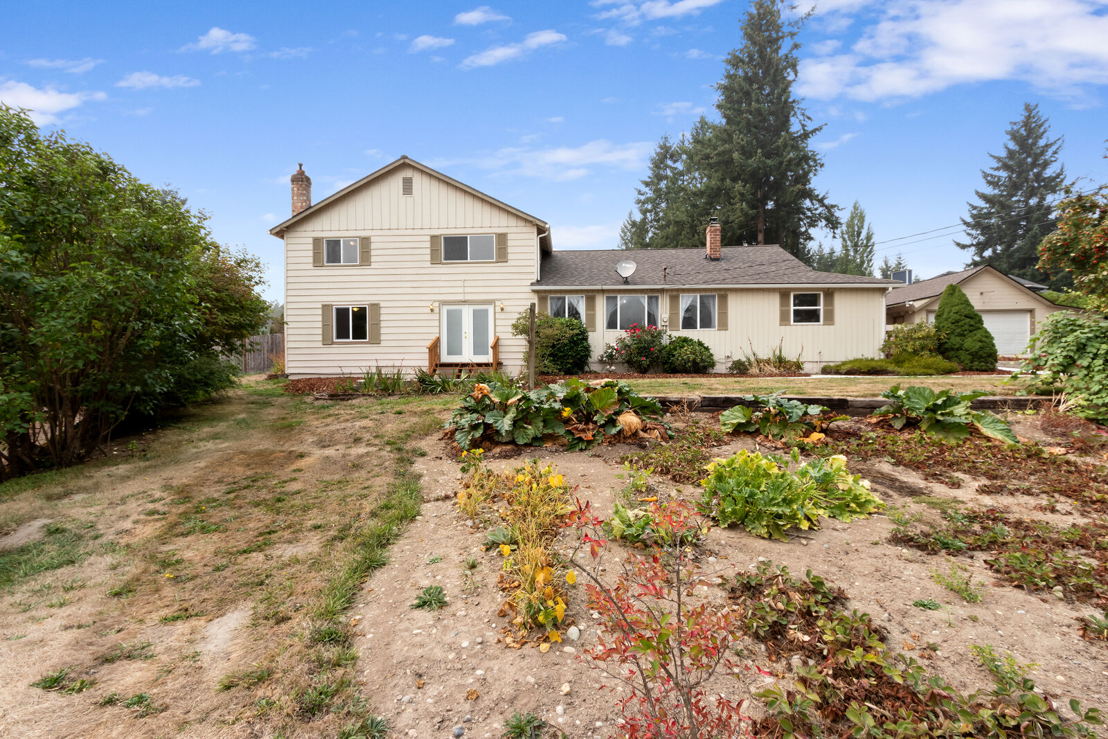 Property Photo:  4913 Christensen Muck Rd E  WA 98328 