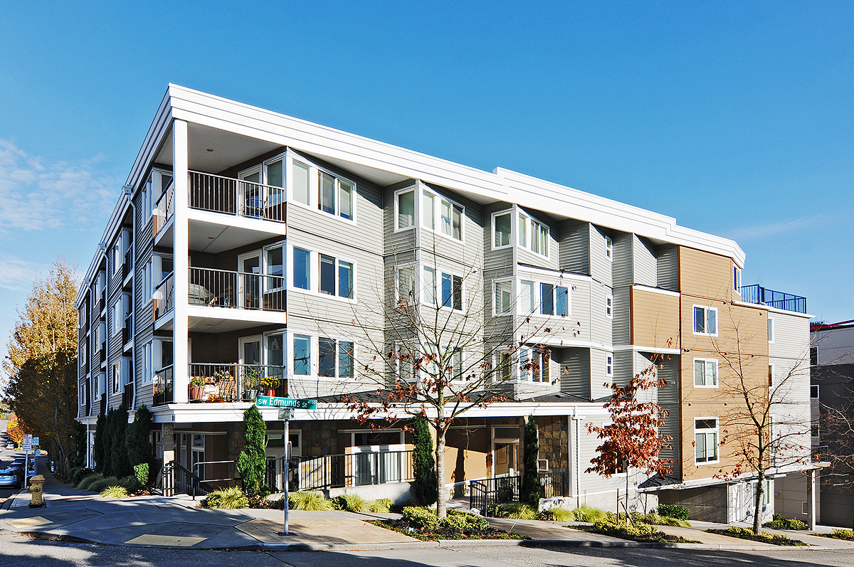 Property Photo: 4752 41st Ave SW 306 WA 98116