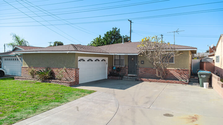 Property Photo: 15705 Hayter Ave CA 90723