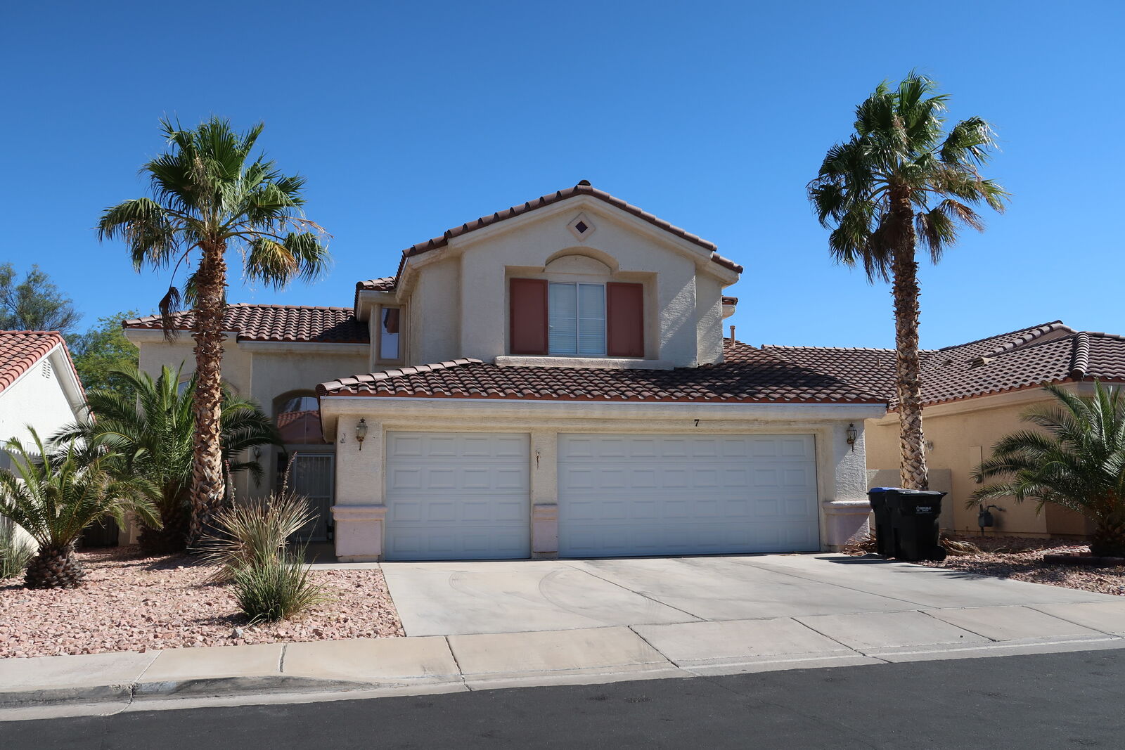 Property Photo:  7 Desert Dawn Lane  NV 89074 