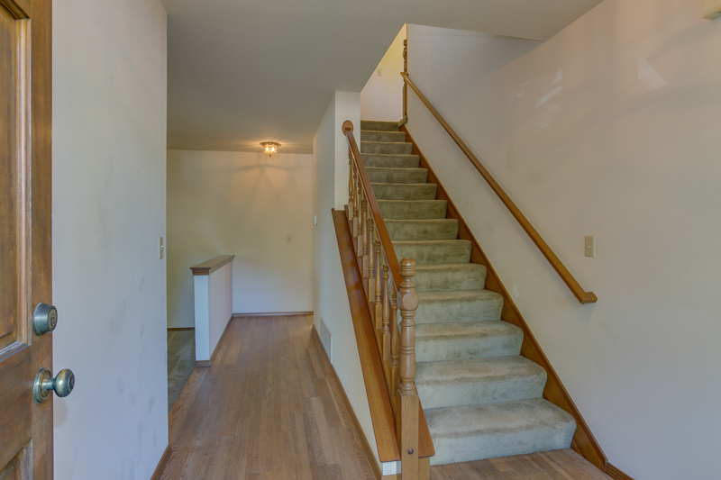 Property Photo: Entry 13833 176th Place NE  WA 98052 