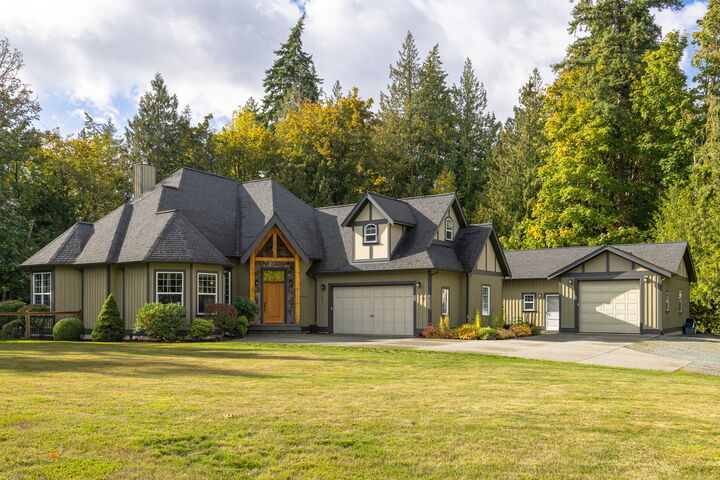 1647  Mt Baker Hyw  Bellingham WA 98226 photo