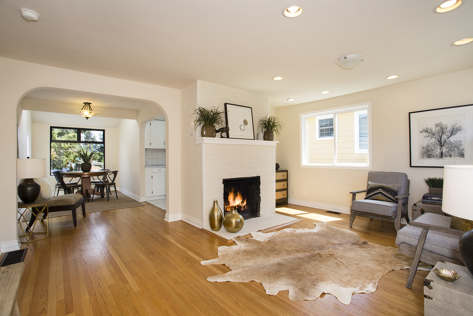 Property Photo: Living and dining room 7522 18th Ave NW  WA 98117 