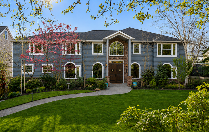 Property Photo: 1223 7th Avenue W WA 98119