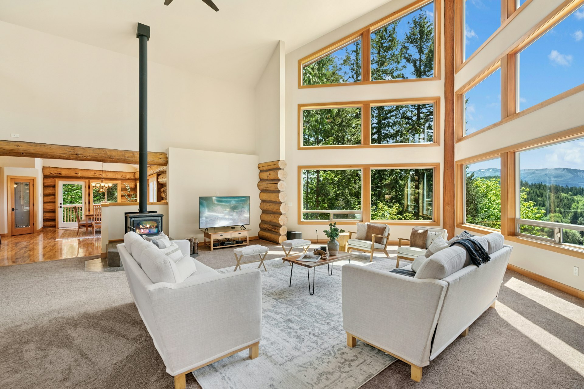 Property Photo: 10217 333rd Avenue SE WA 98294