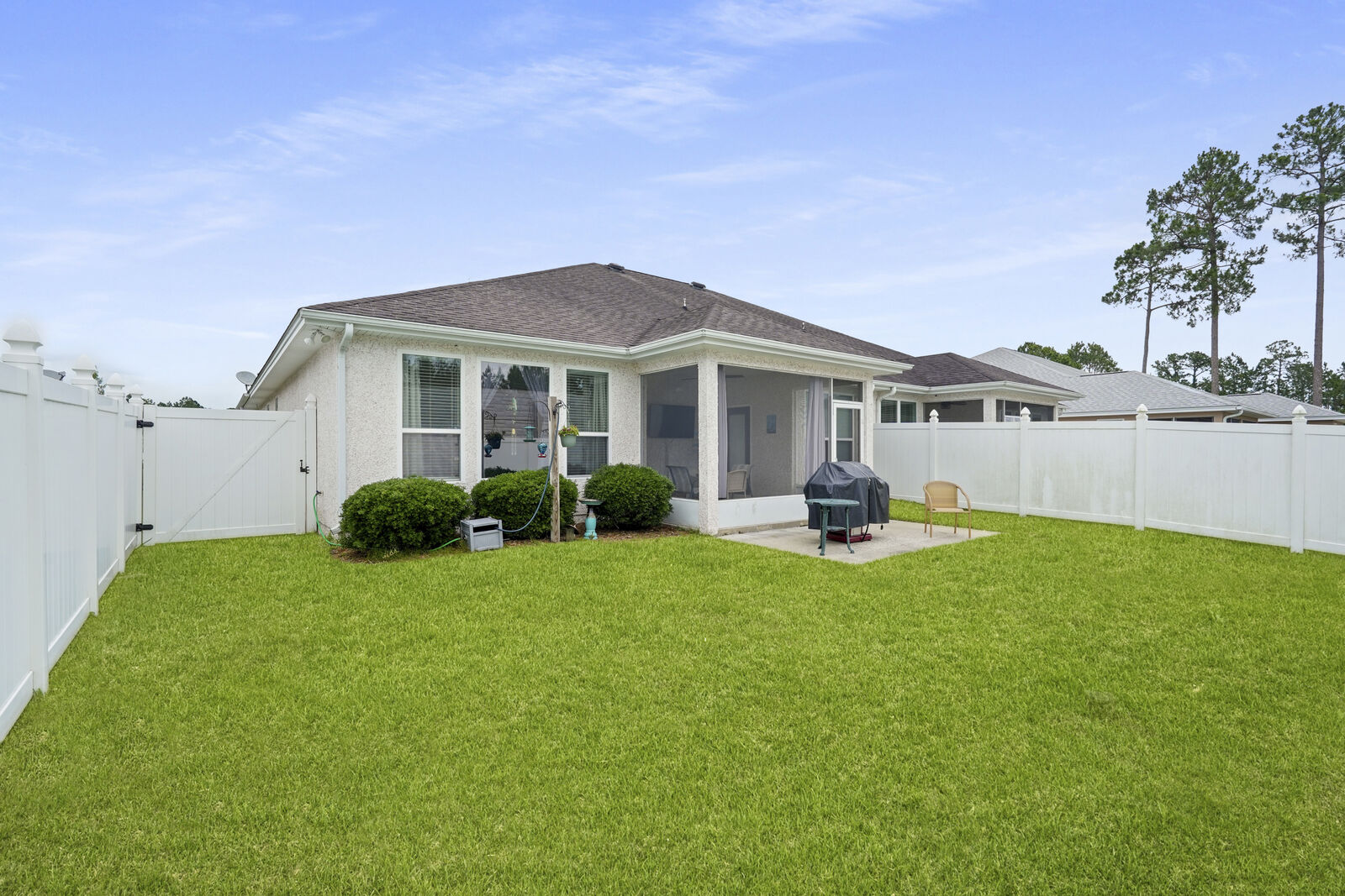 Property Photo:  199 Austin Ryan Drive  GA 31548 