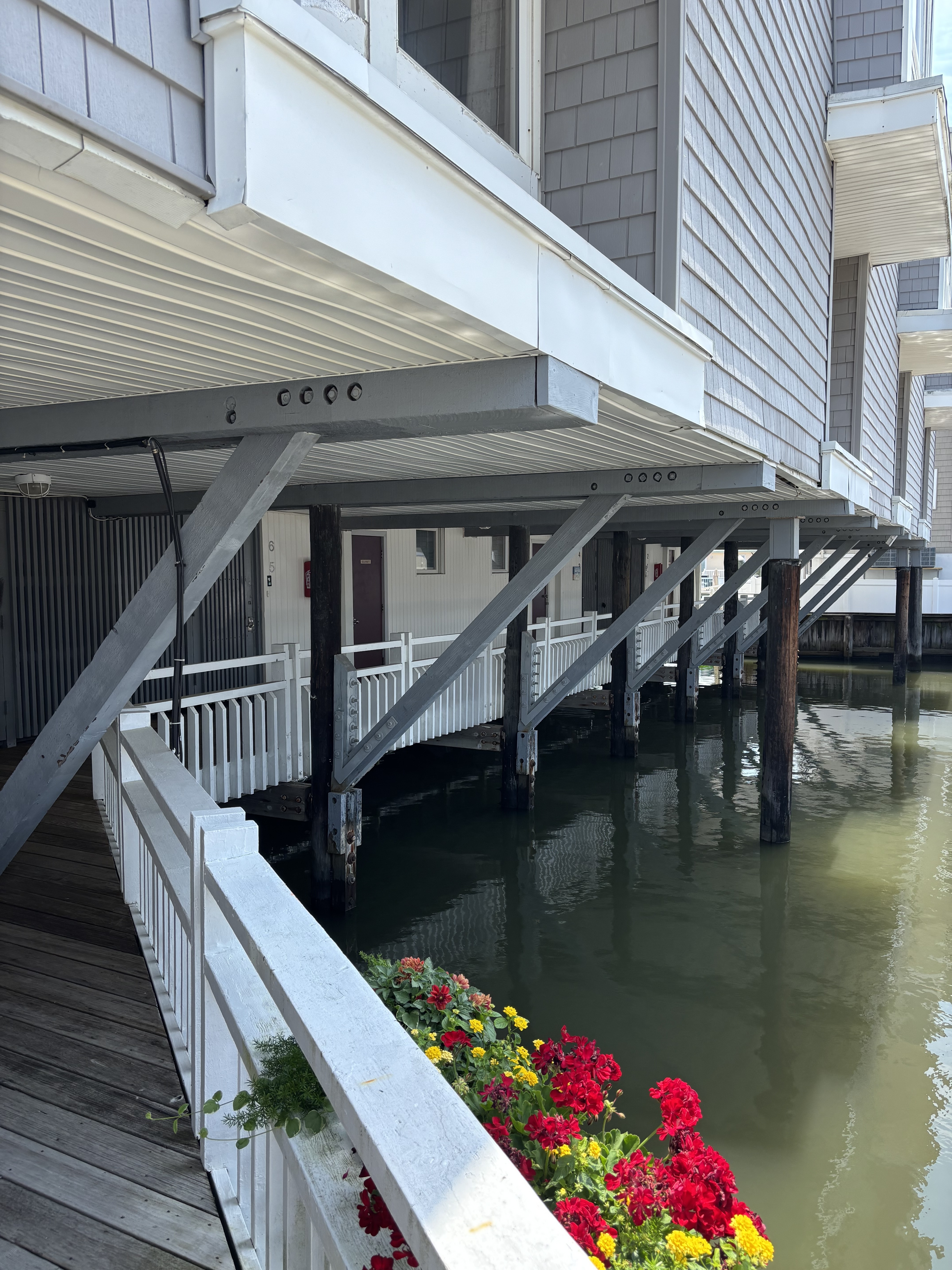 Property Photo: 151 N Annapolis Ave 3 NJ 08401