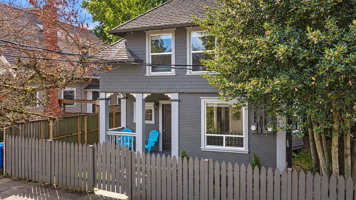Property Photo: 2307 E Columbia St - #A 2307 E Columbia Street WA 98122