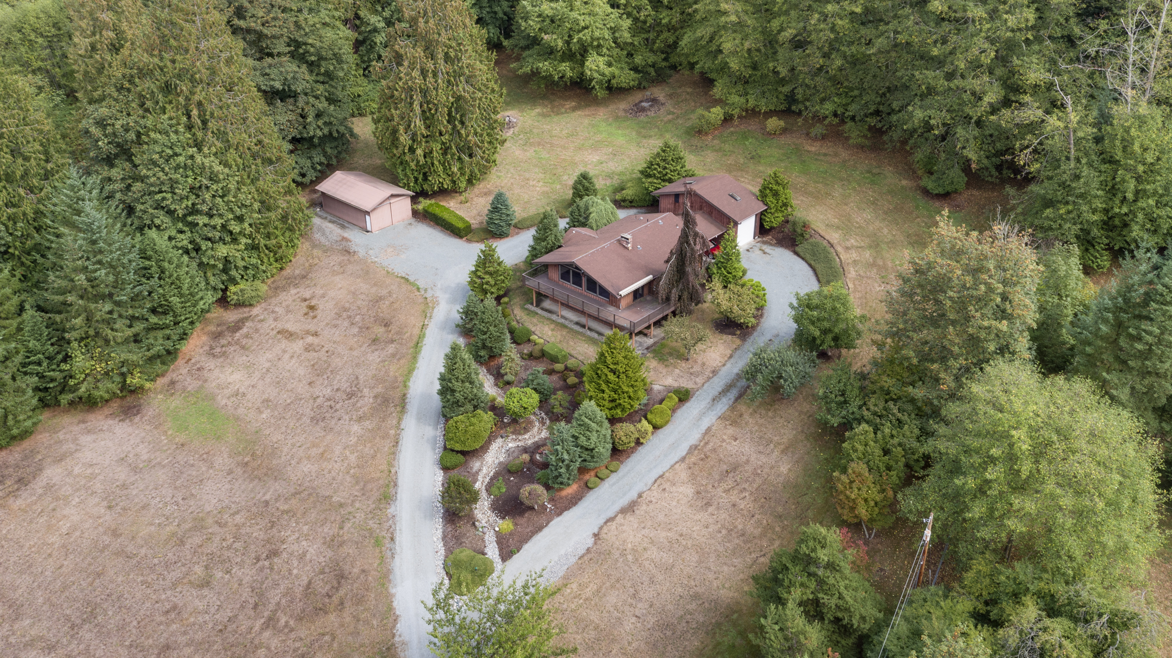 Property Photo:  12597 East Lake Drive  WA 98284 